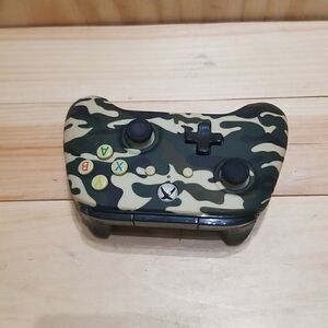 PowerA 1508487-03 Camo Xbox One Wired Controller NO CABLE
